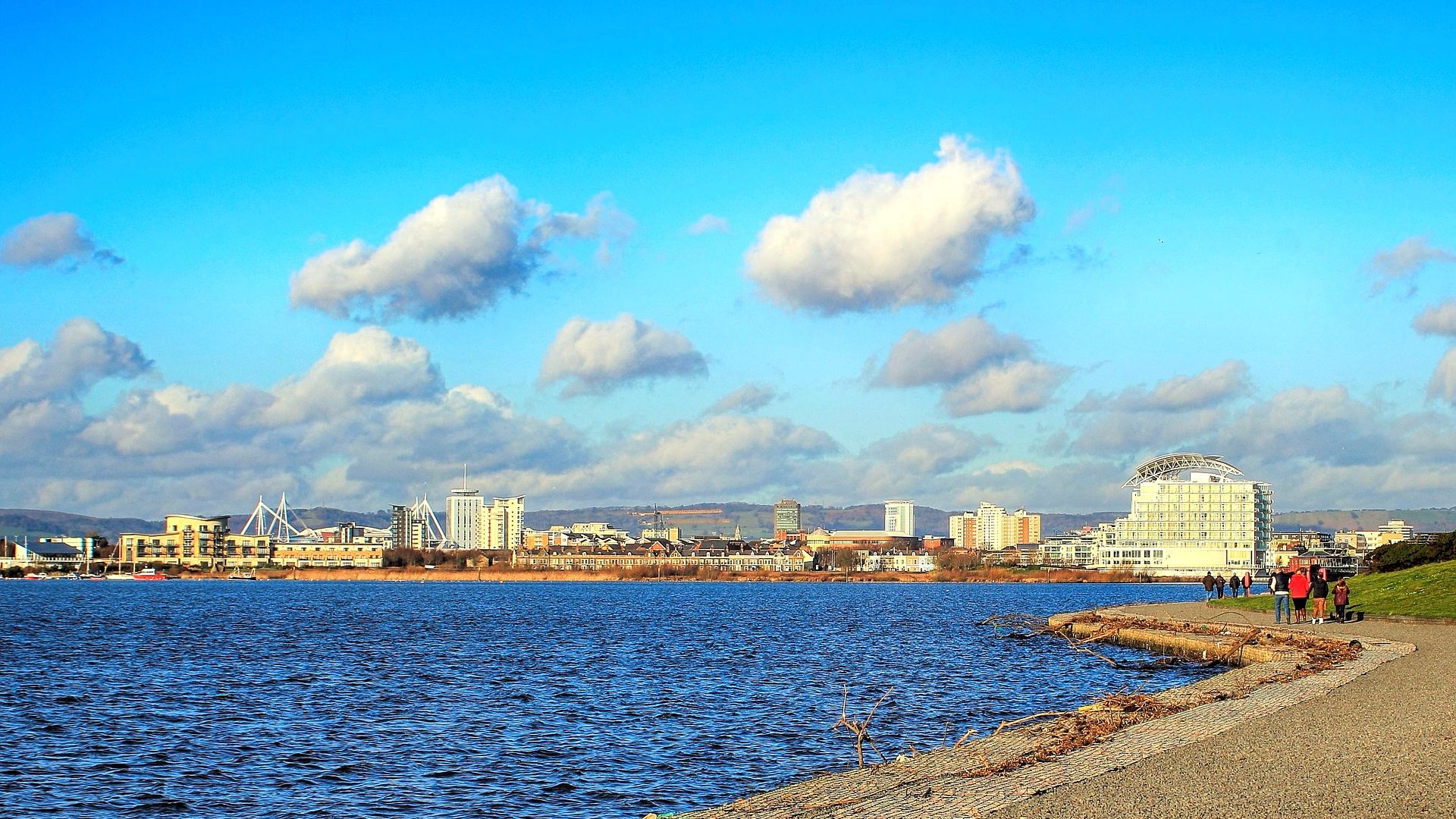 Flüge nach Cardiff