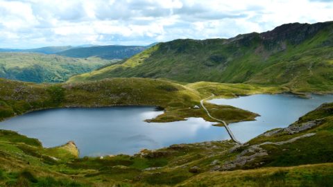 Flüge nach Wales