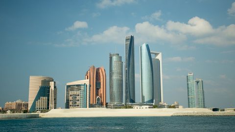 Flüge nach Abu Dhabi