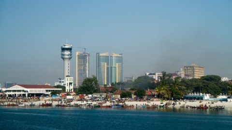 Flüge nach Dar es Salaam
