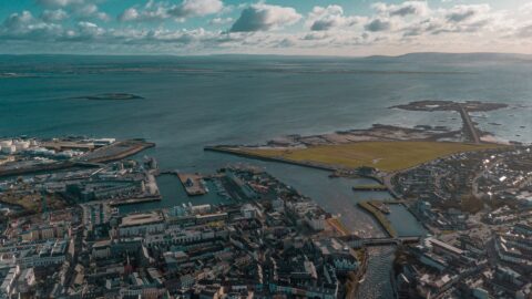 Flüge nach Galway