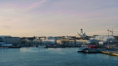 Flüge nach Helsinki