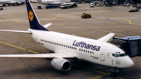 Lufthansa Flugzeug Flughafen